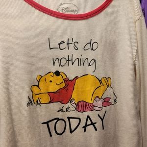 Womens Winnie-the-Pooh Pajama Set
